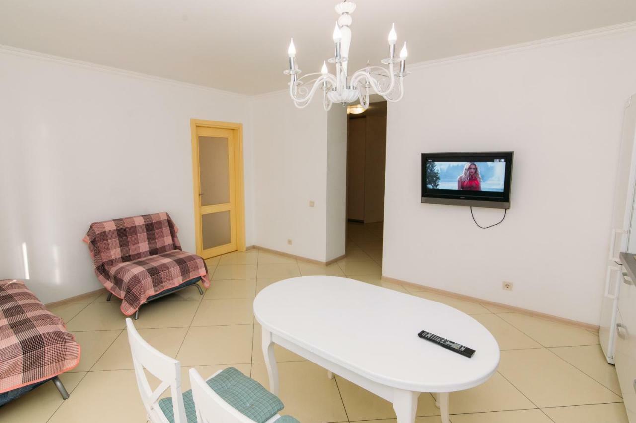 Luxury Studio Apart-Hotel In Centre 2 Room Sumy Eksteriør billede
